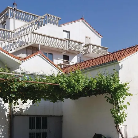 Apartman With Sea View I Sreser