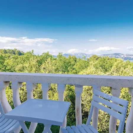 Apartman With Sea View I