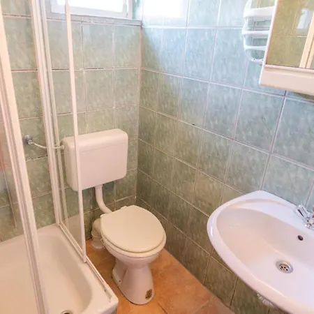 Apartman With Sea View I Sreser